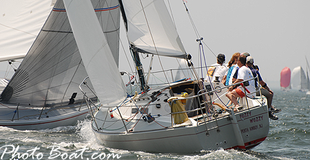 CPYC One Design J30 Action